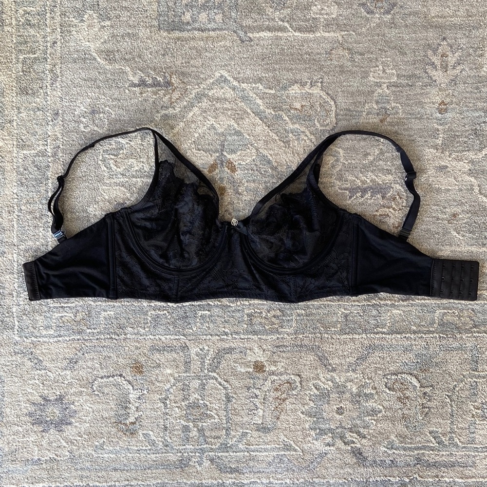 VS Body by Victoria Unlined Demi Bra